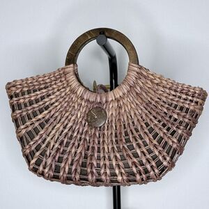 Woven Tan Handbag with Circular Wooden Handles